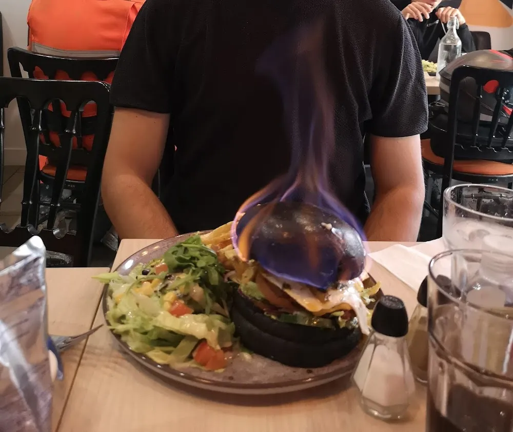 Burger Flambé